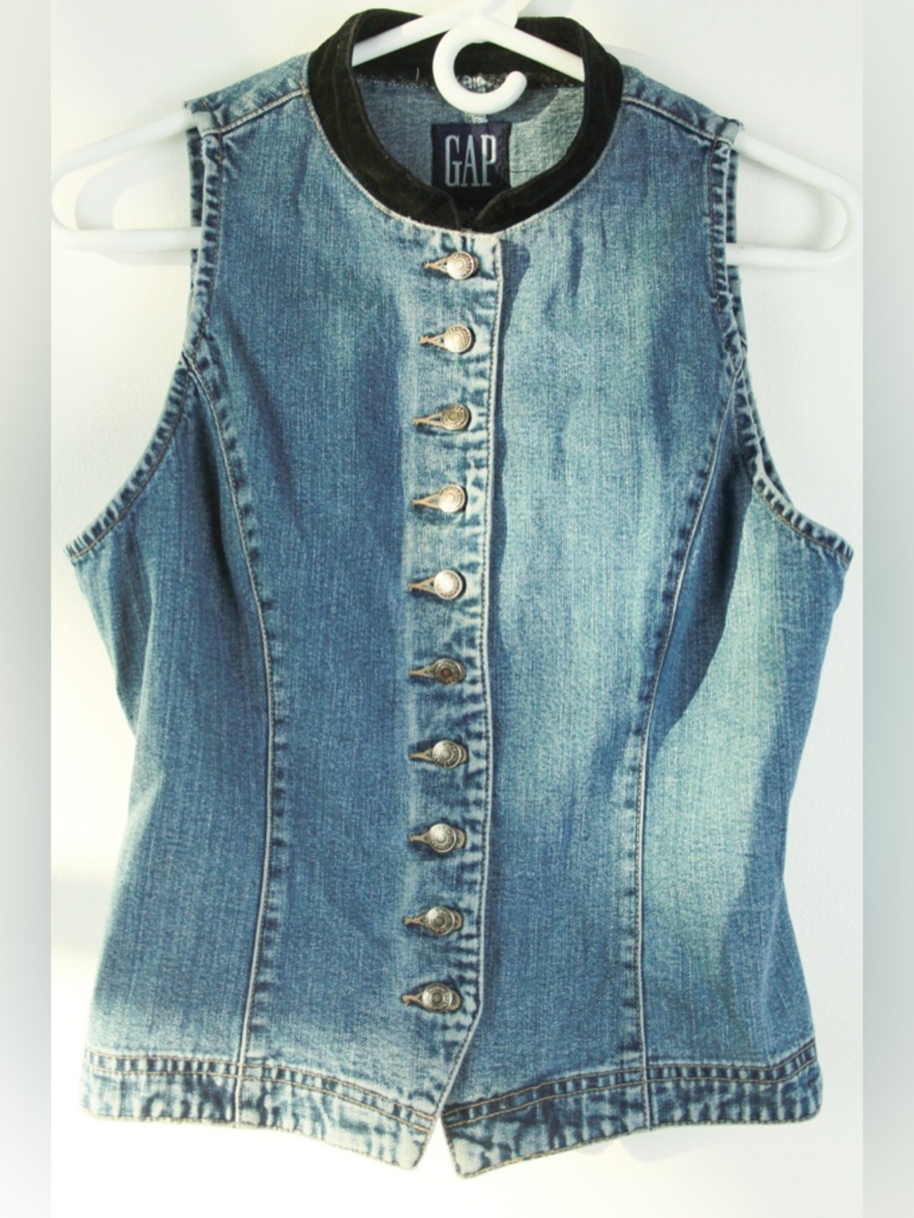 Vintage GAP Light Blue Sleeveless Denim Button-Front Vest